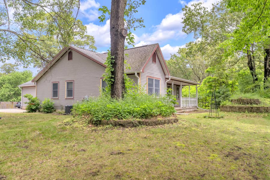 Property photo for 9024 Oak Street, Wheatfield, IN