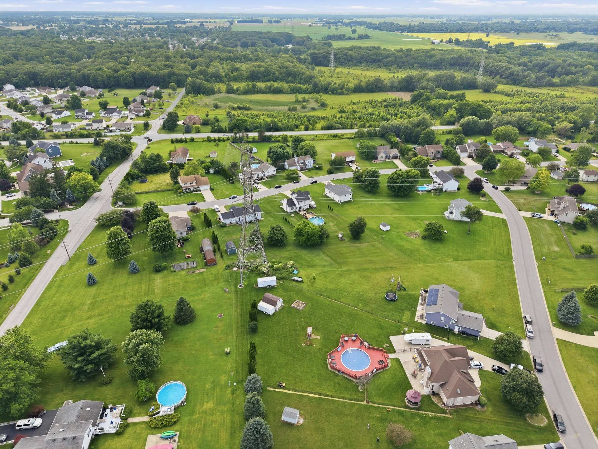 555 Lake Park Drive, Valparaiso, IN 46385 dji_20260627171030_0142_d
