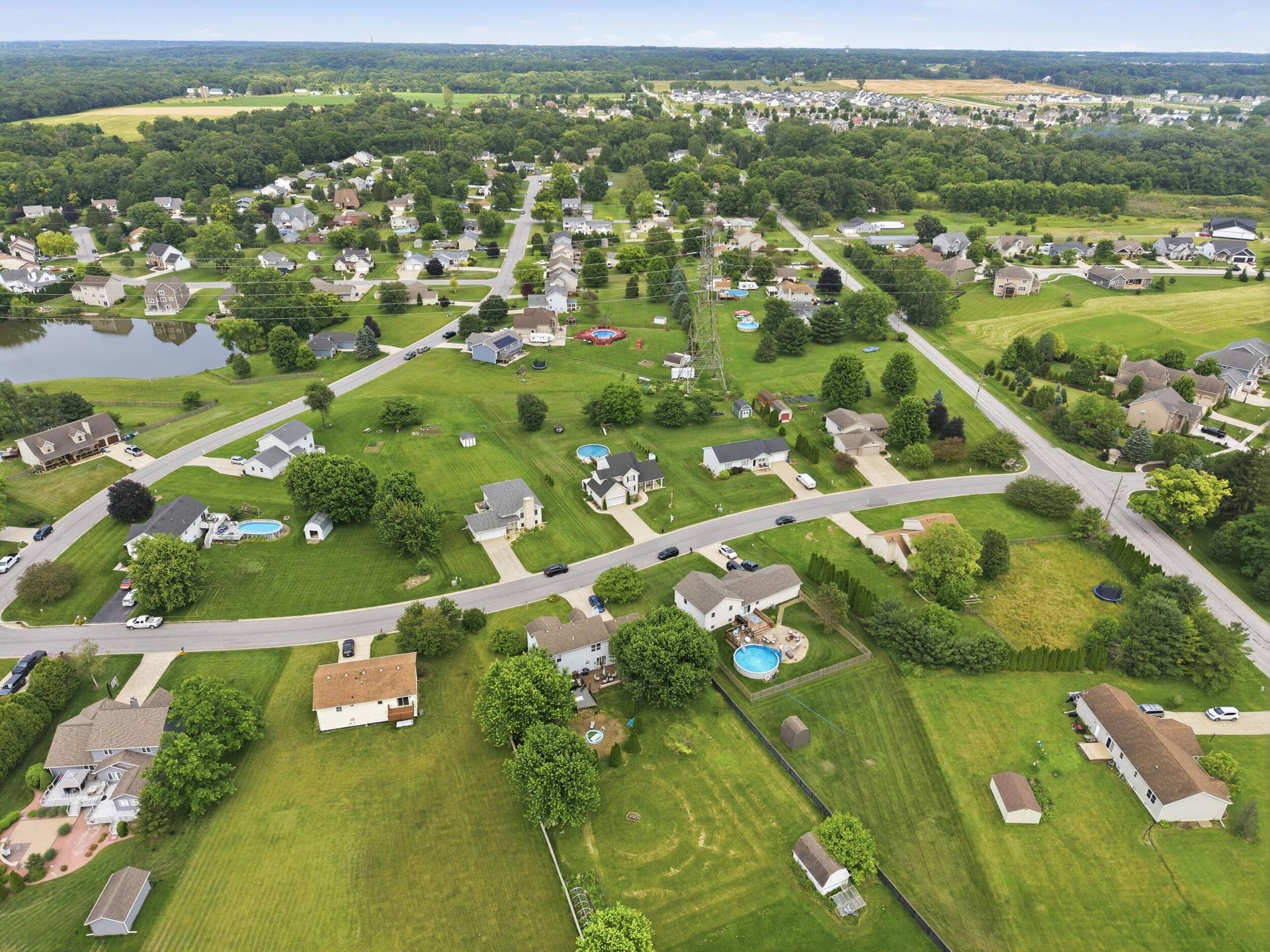 555 Lake Park Drive, Valparaiso, IN 46385 dji_20260627171204_0145_d