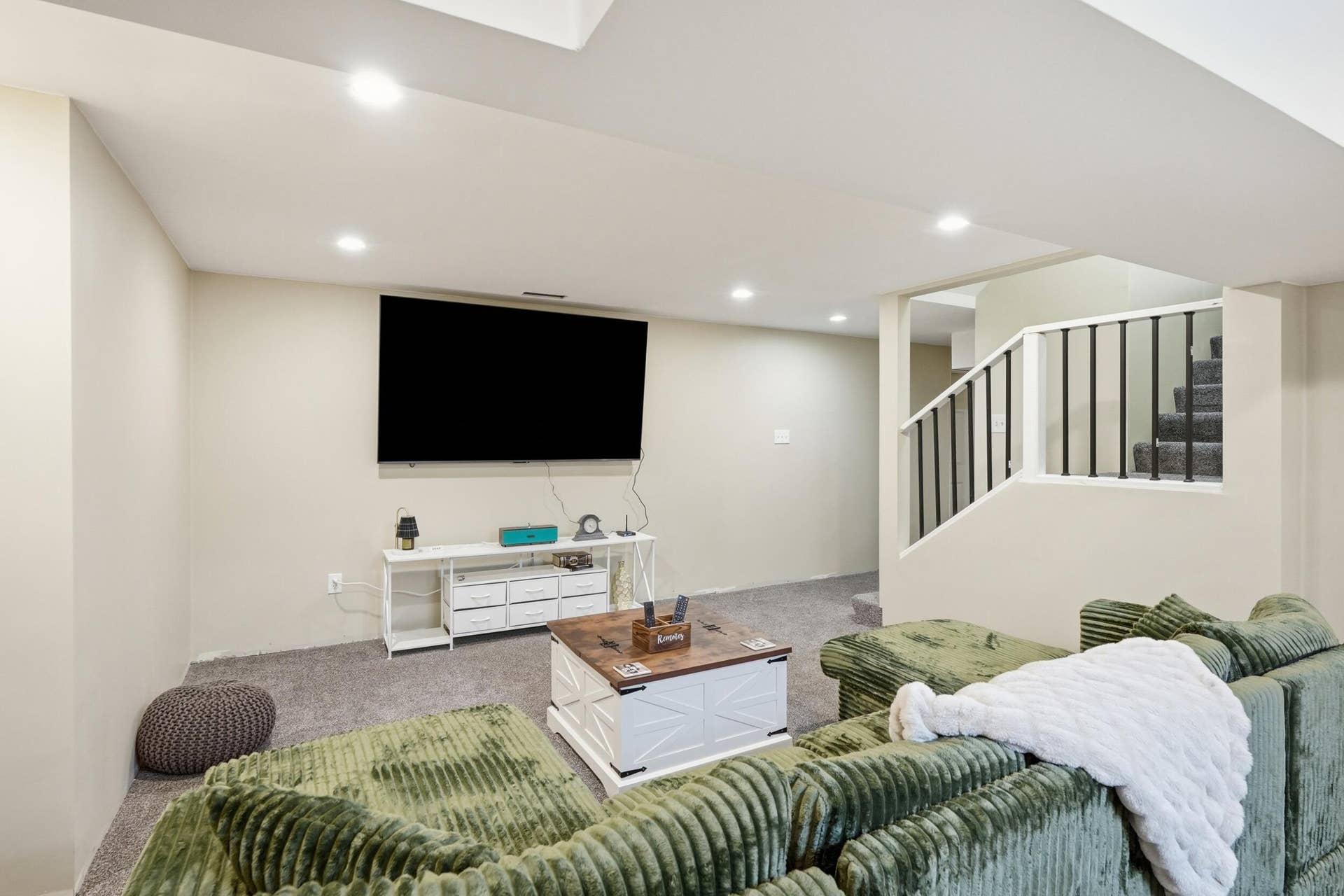 555 Lake Park Drive, Valparaiso, IN 46385 Basement