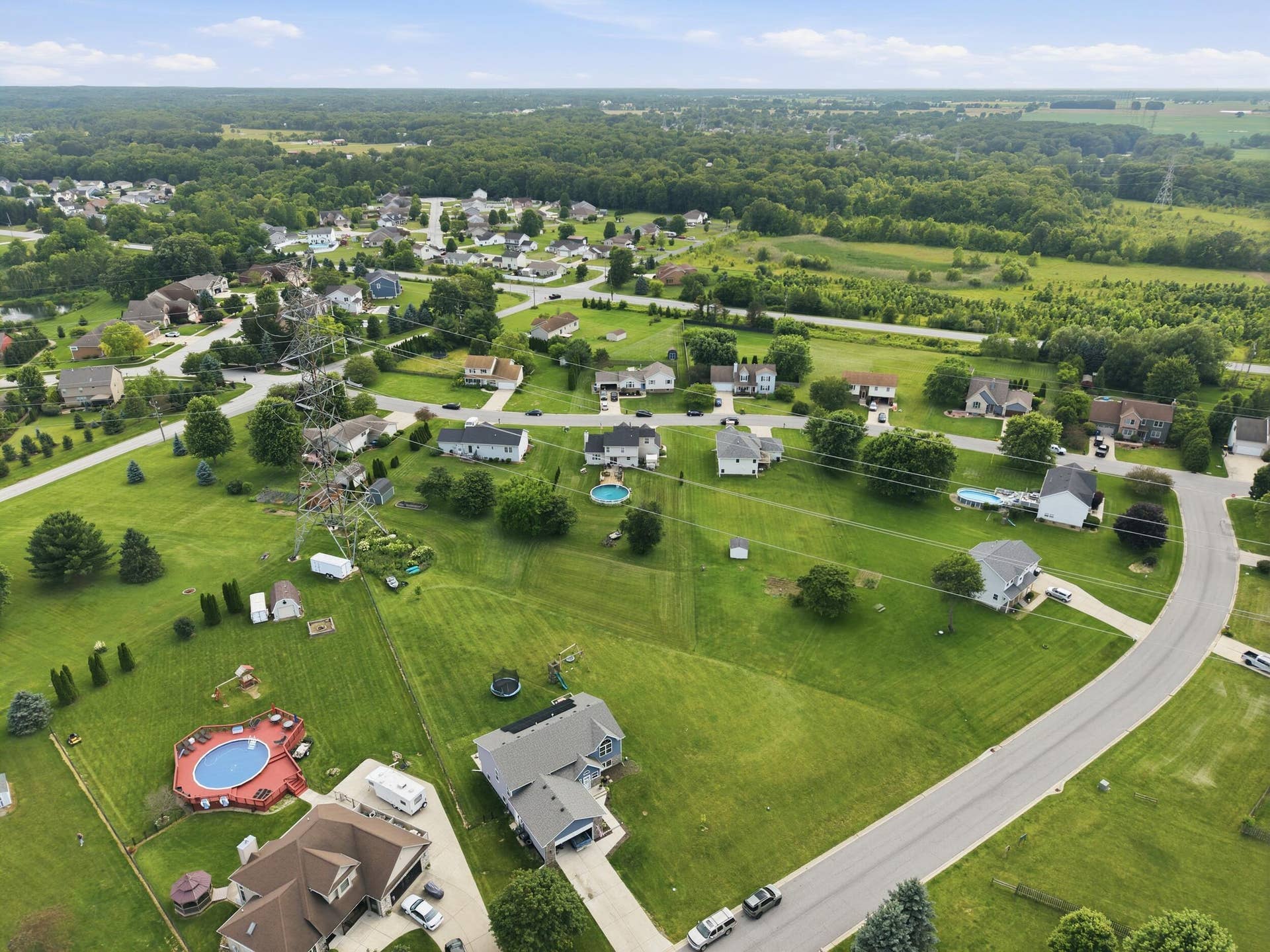 555 Lake Park Drive, Valparaiso, IN 46385 dji_20260627171006_0141_d