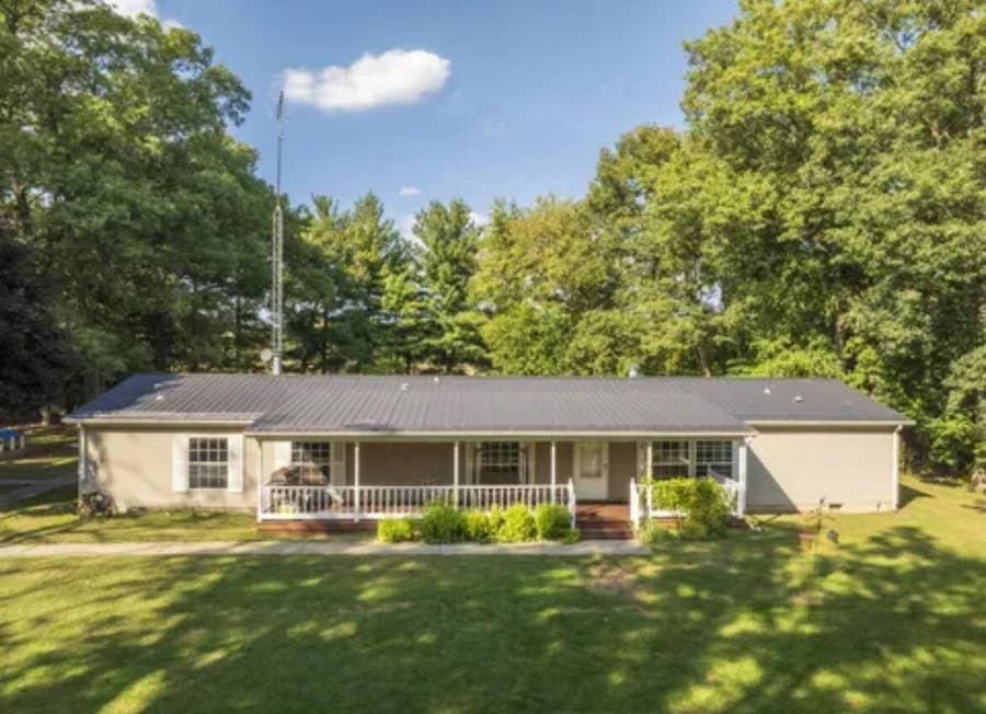 Property photo for 688 S County Road 1100, Wolcott, IN