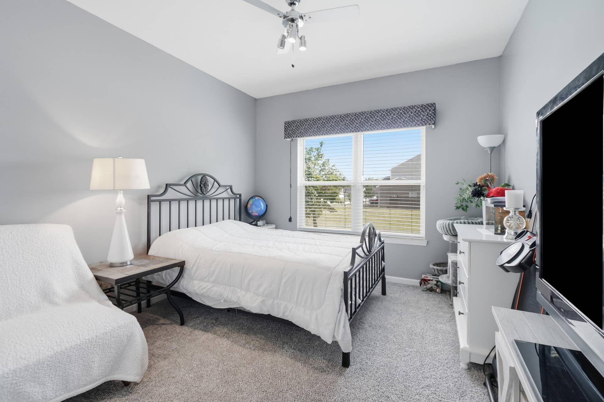 12284 Perry Street, Crown Point, IN 46307 DSC09283