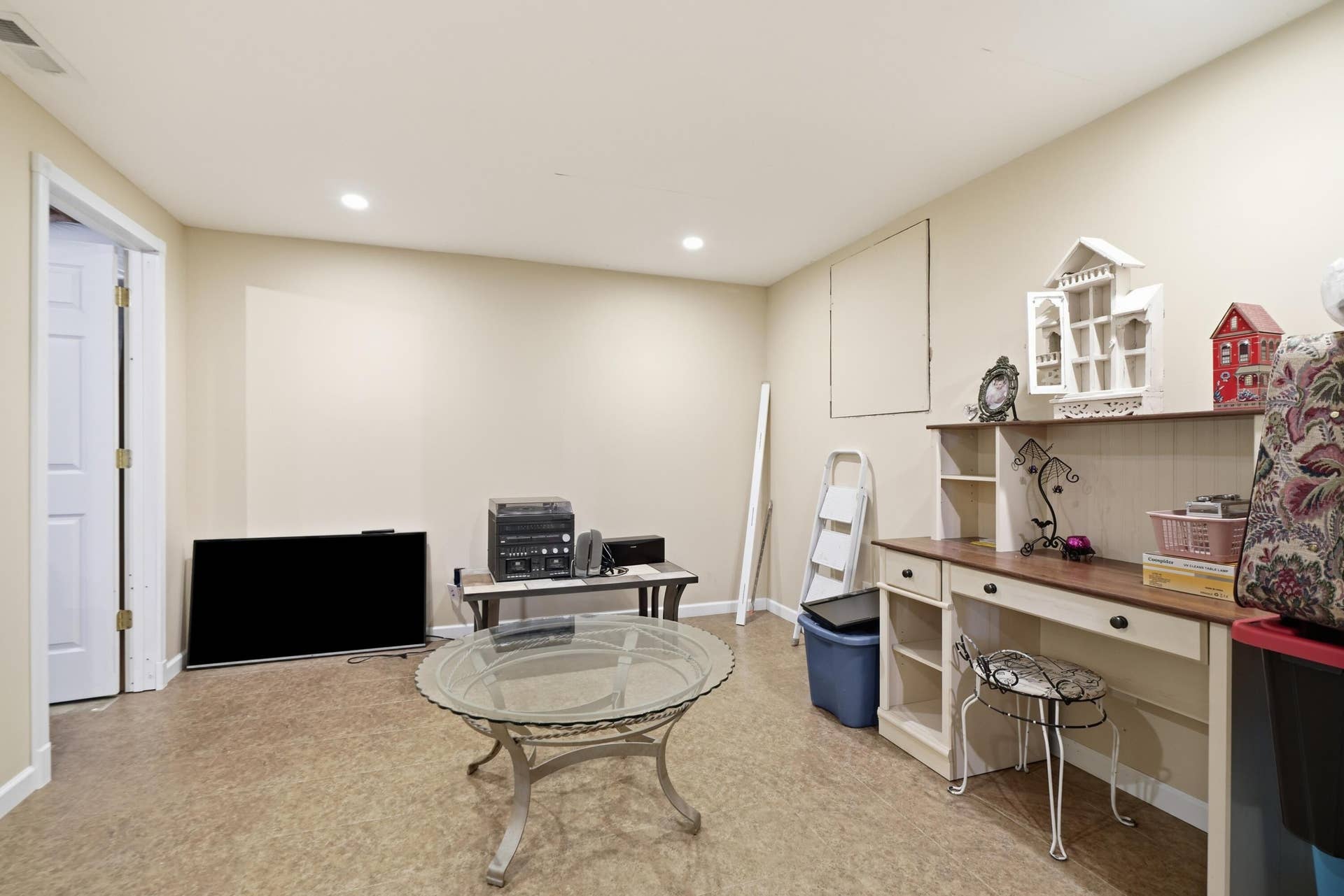 12284 Perry Street, Crown Point, IN 46307 DSC09408