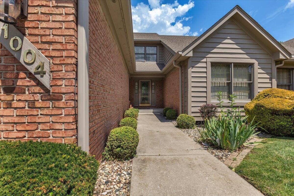 1004 Muirfield Court, Schererville, IN 46375 03-IMG_0660