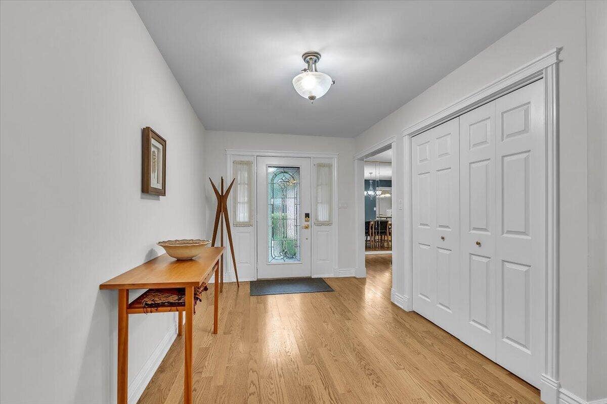 1004 Muirfield Court, Schererville, IN 46375 07-IMG_0473