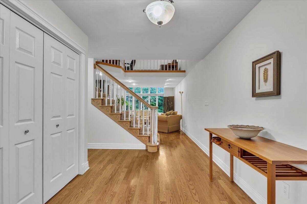 1004 Muirfield Court, Schererville, IN 46375 04-IMG_0453
