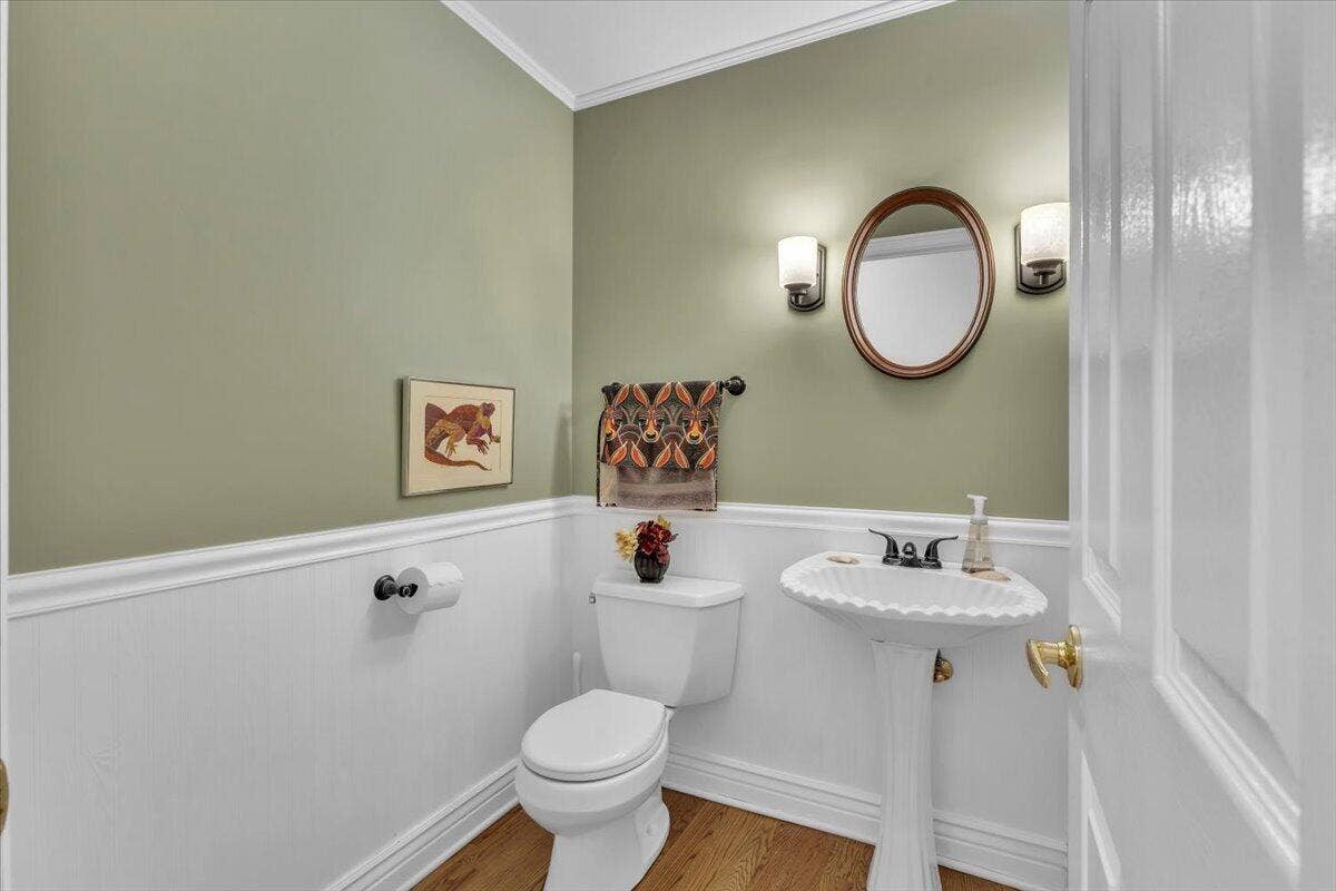 1004 Muirfield Court, Schererville, IN 46375 19-IMG_0553