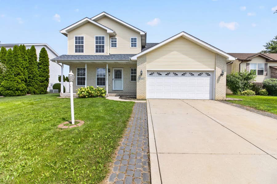 Property photo for 12465 Shelby Place, Crown Point, IN