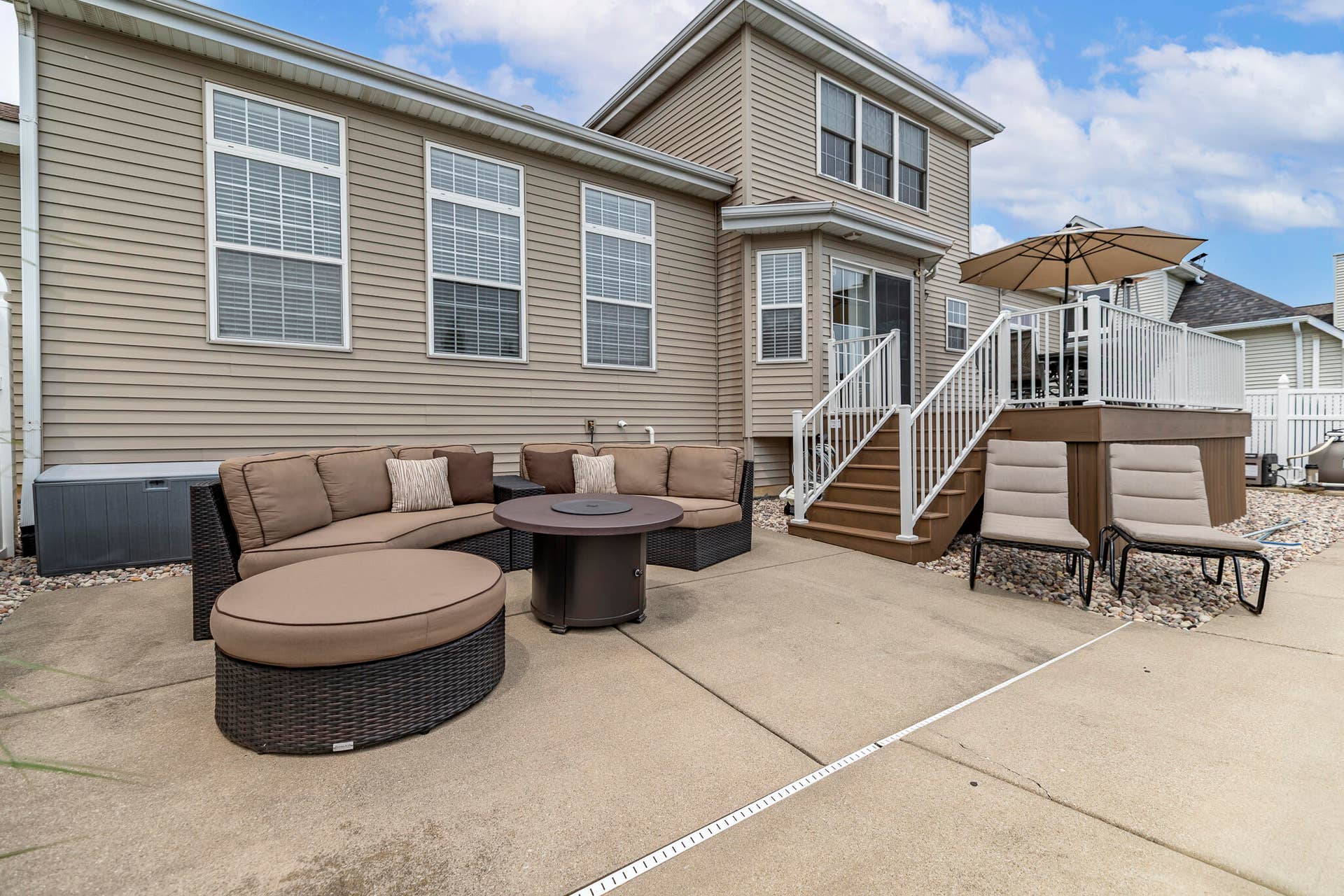 673 Davis Circle-66
