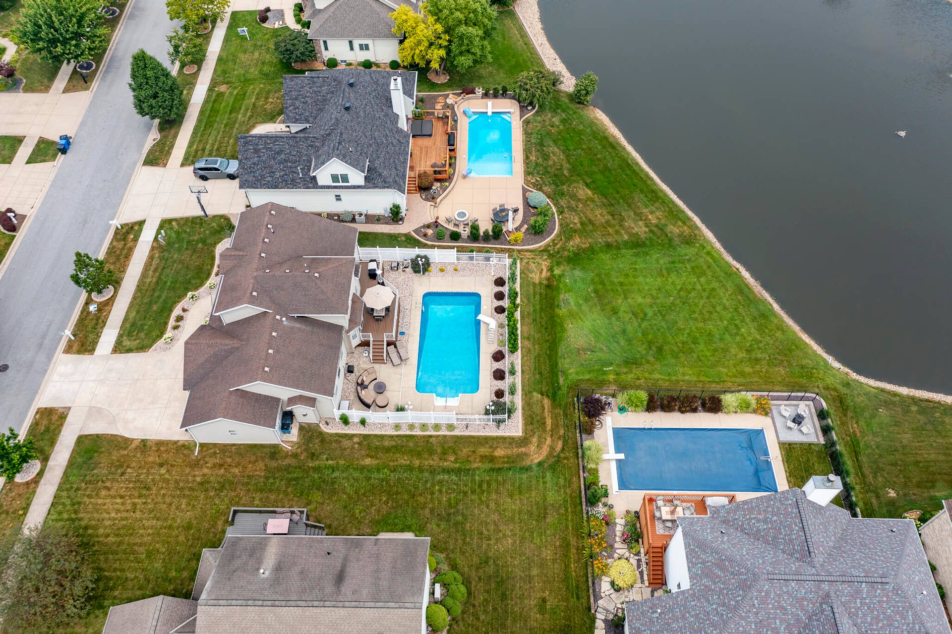 673 Davis Circle-9