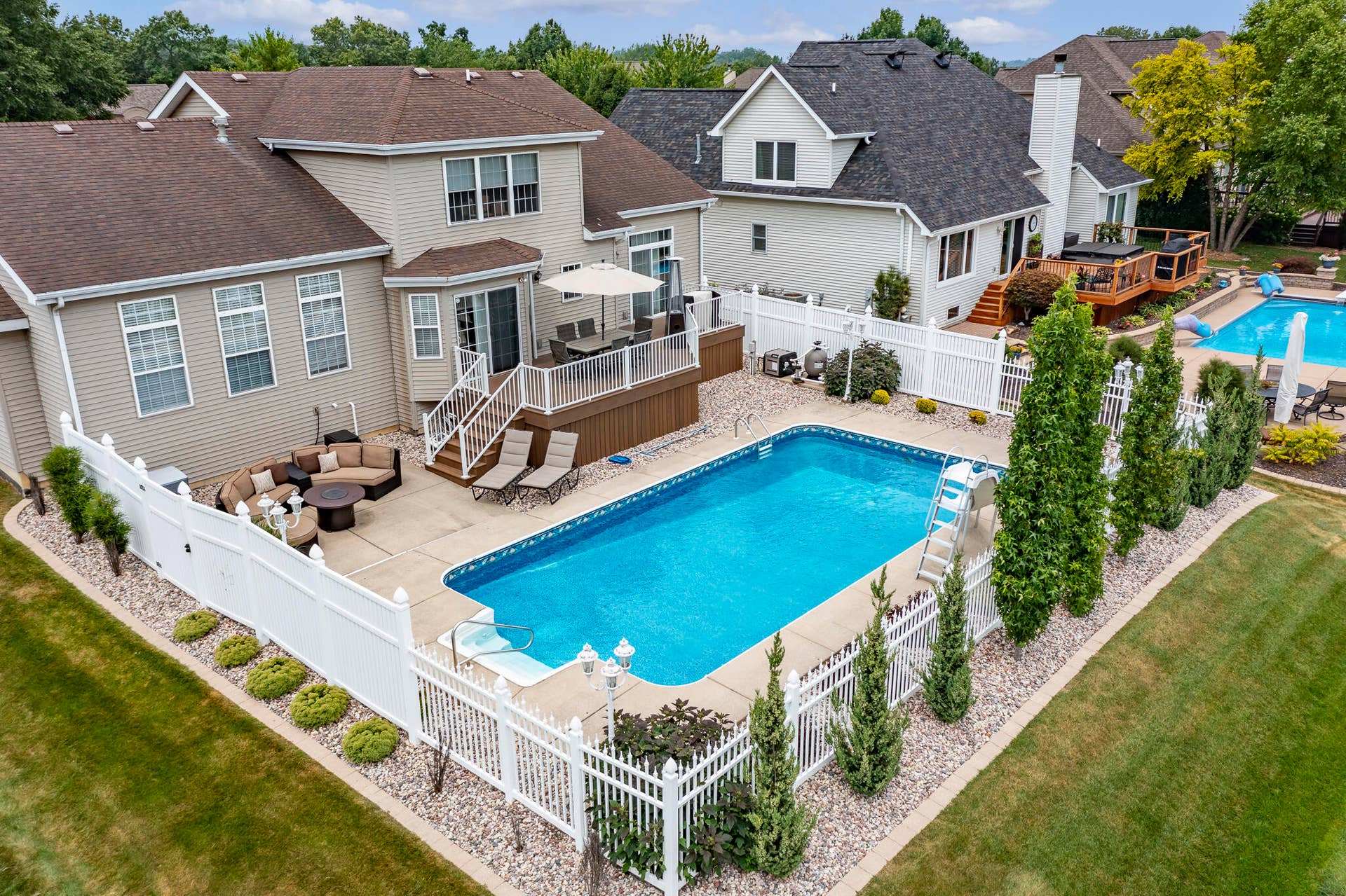673 Davis Circle-14
