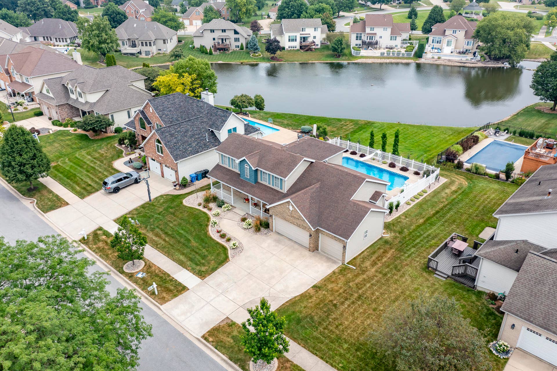 673 Davis Circle-7