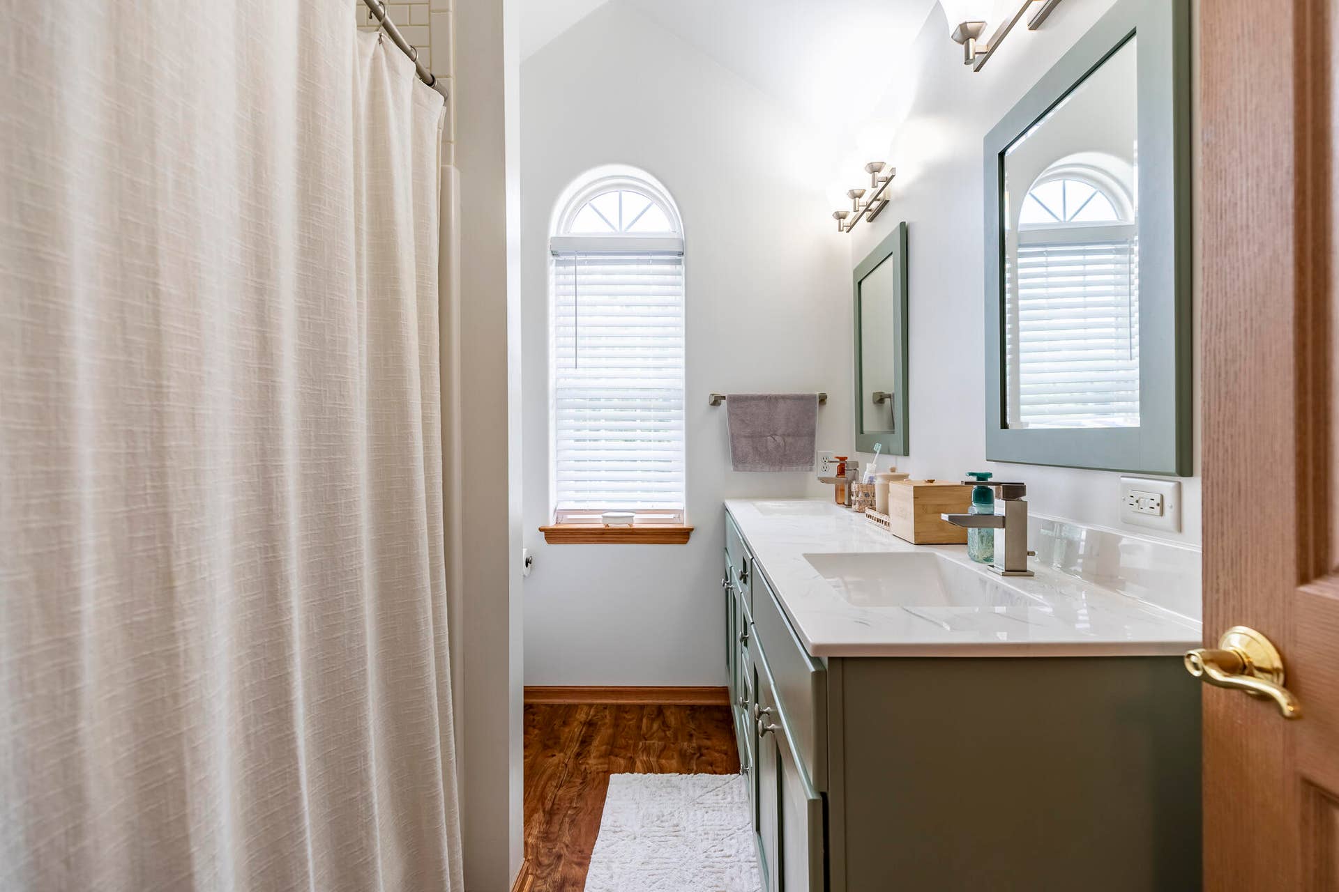 673 Davis Circle-50