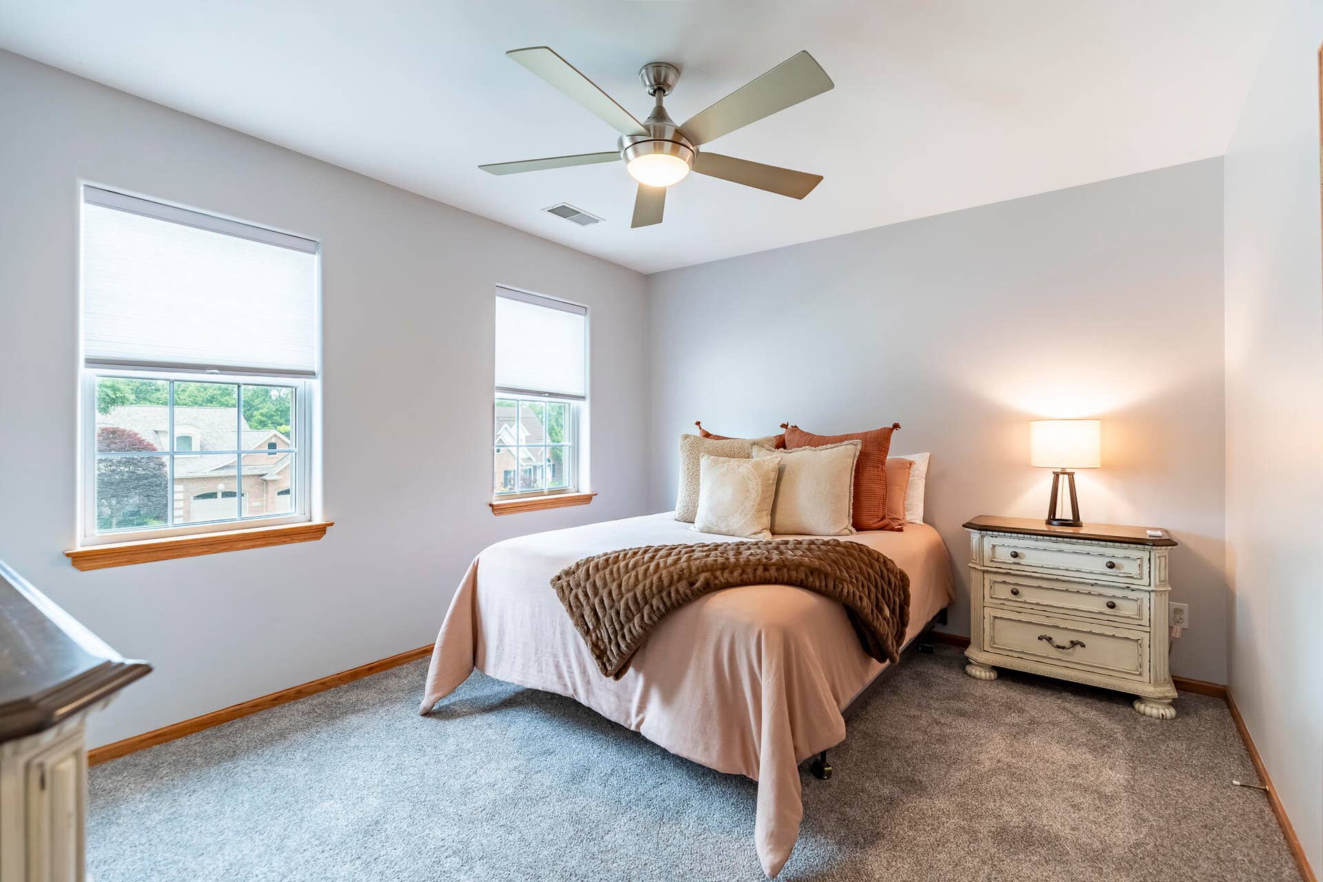 673 Davis Circle-49