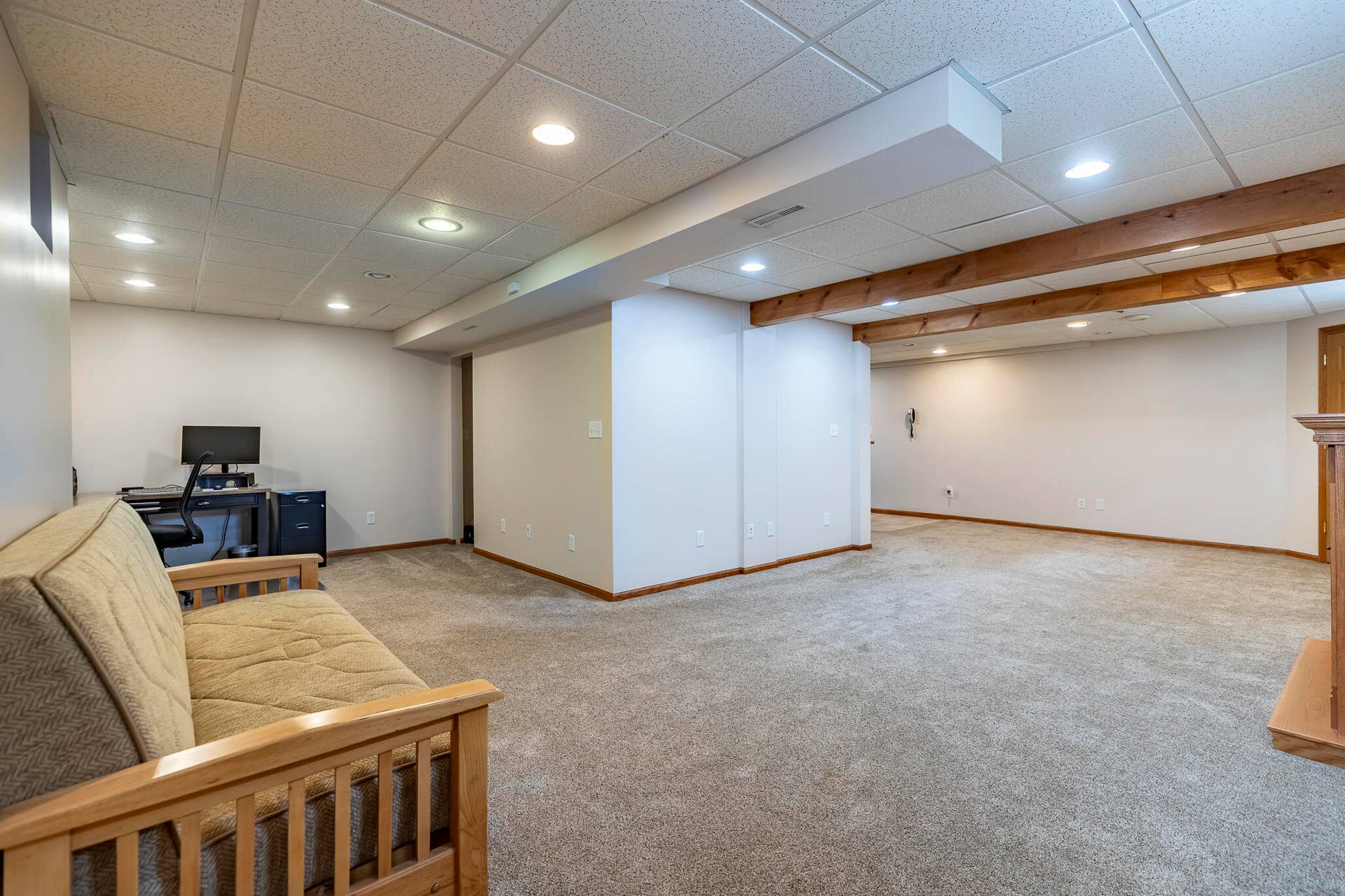 673 Davis Circle-58