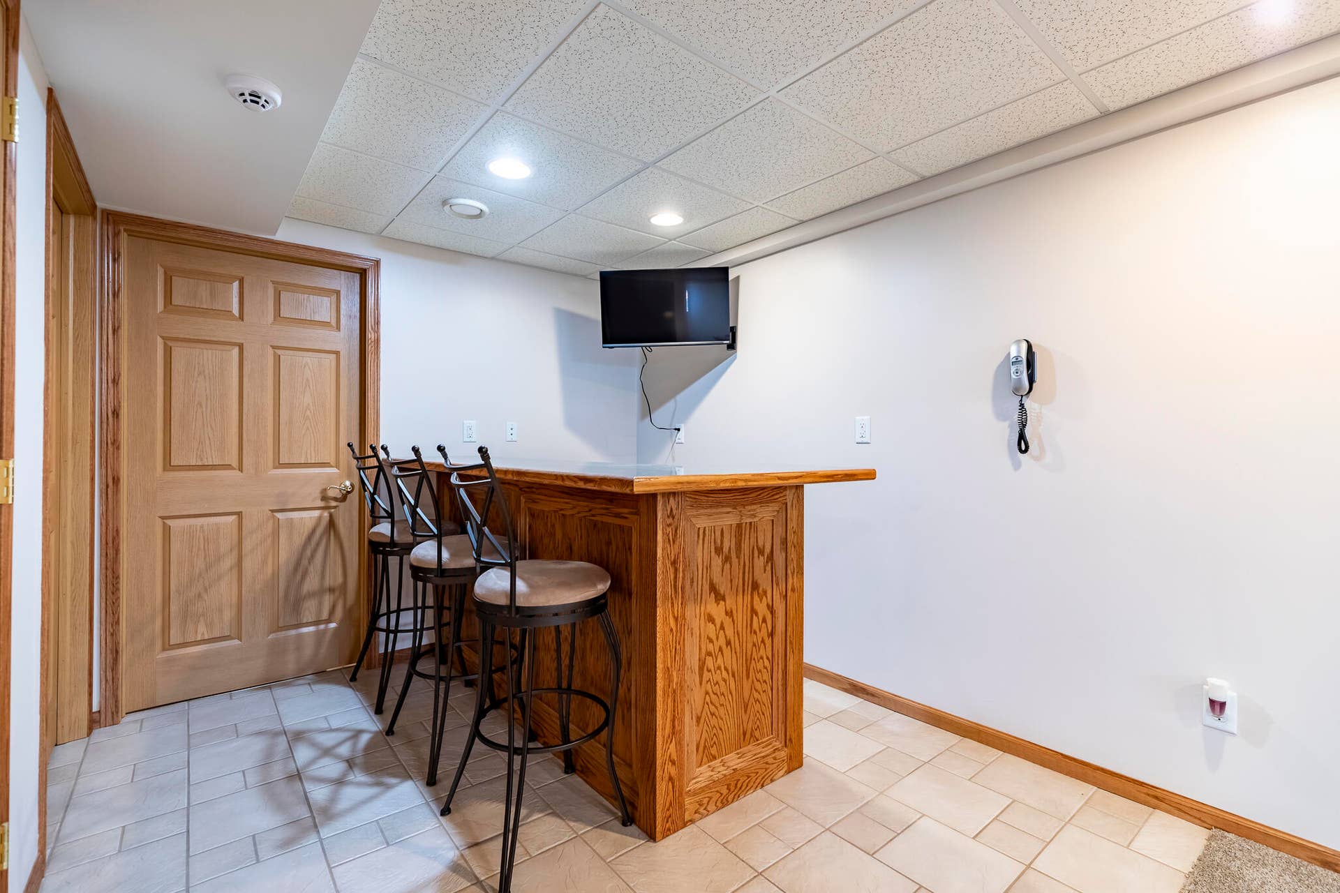 673 Davis Circle-53