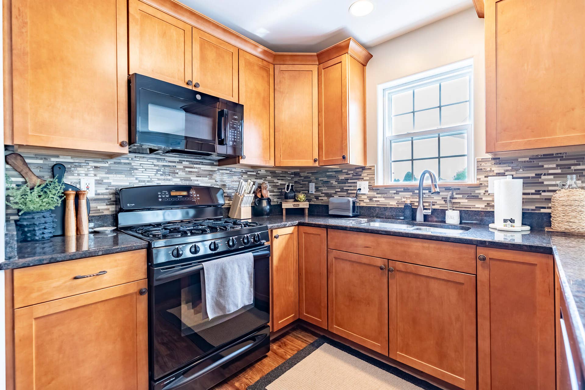 673 Davis Circle-44