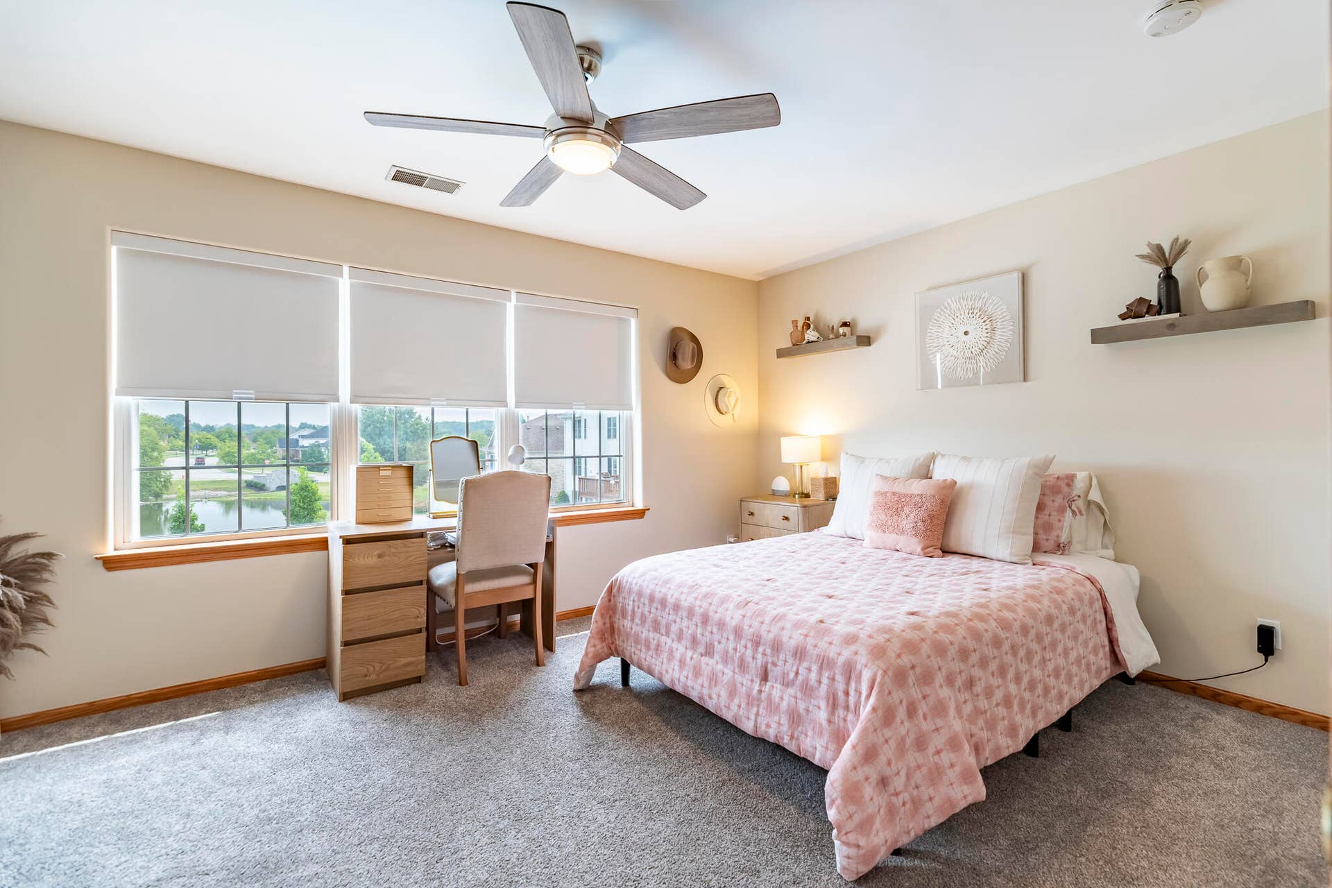 673 Davis Circle-47