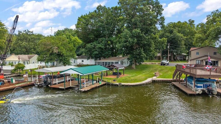 Property photo for 5008 Shady Point Drive, Monticello, IN