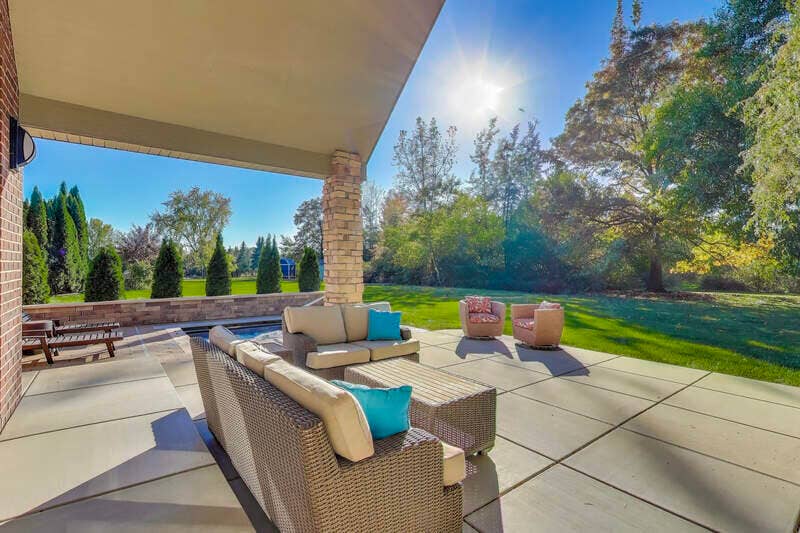 Back patio 3