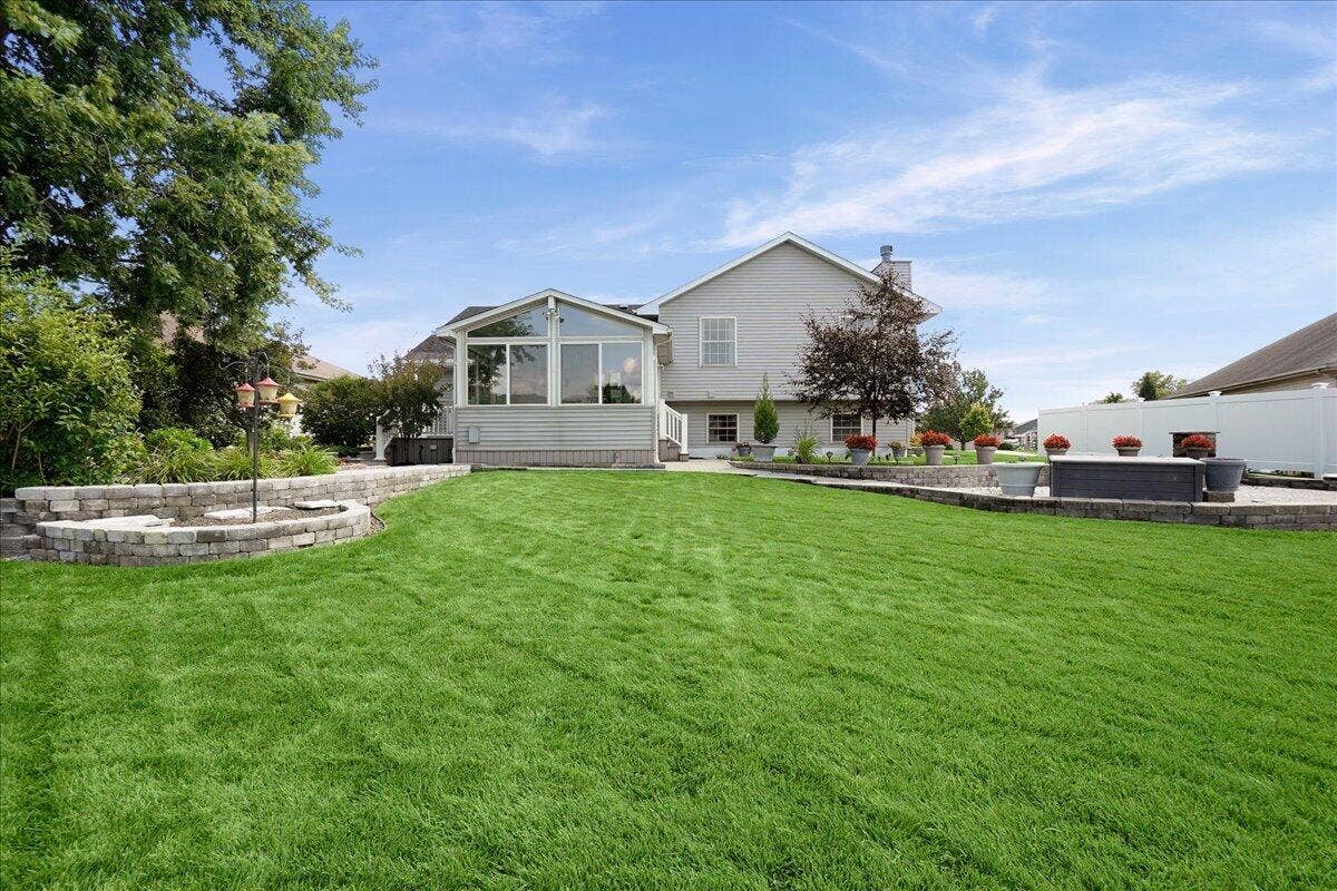 9204 Bryan Lane, Crown Point, IN 46307 07-bryan-7
