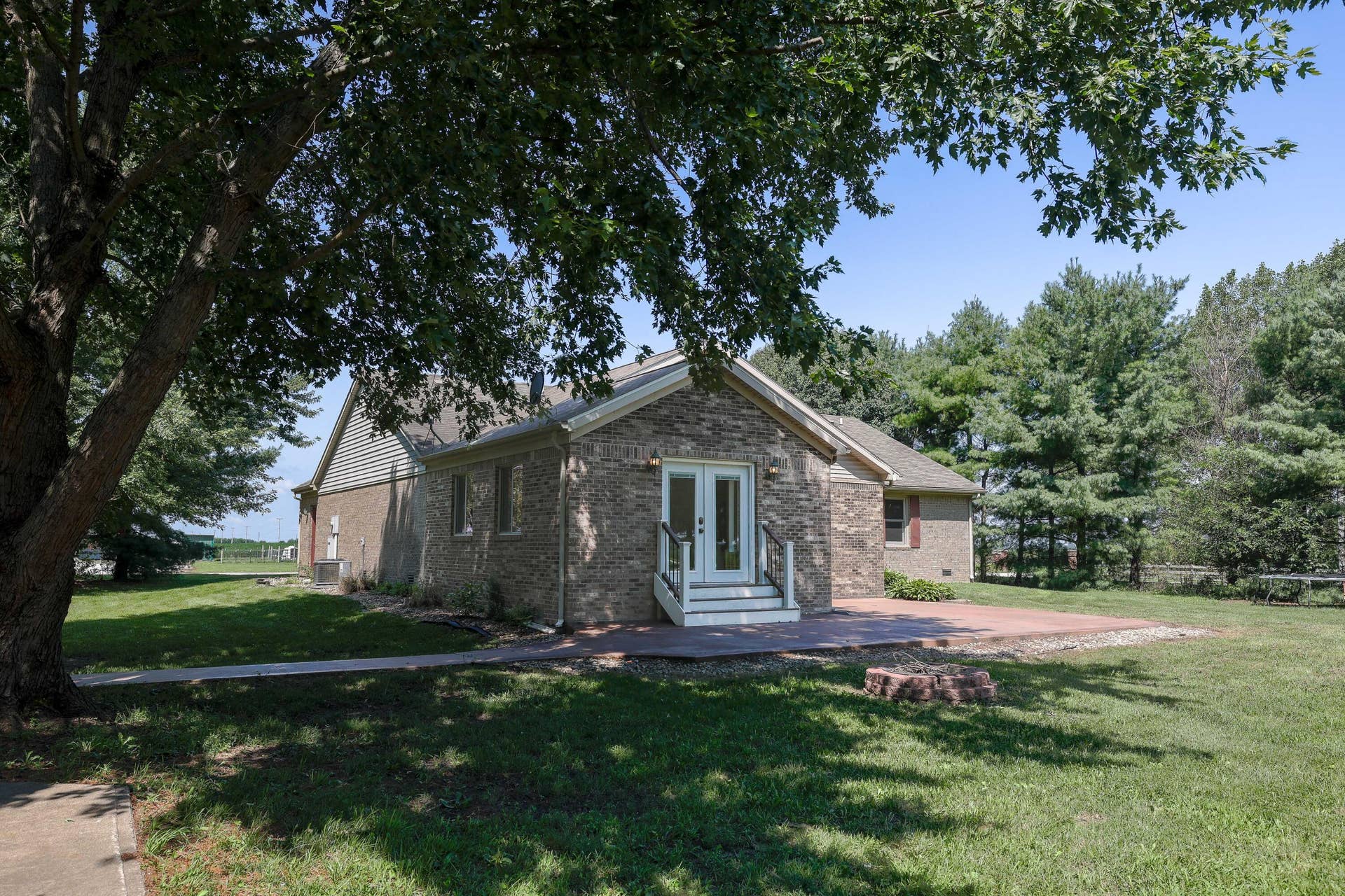 15025 W 376, Kentland, IN 47951 15025 S CR 376 W KENTLAND-31