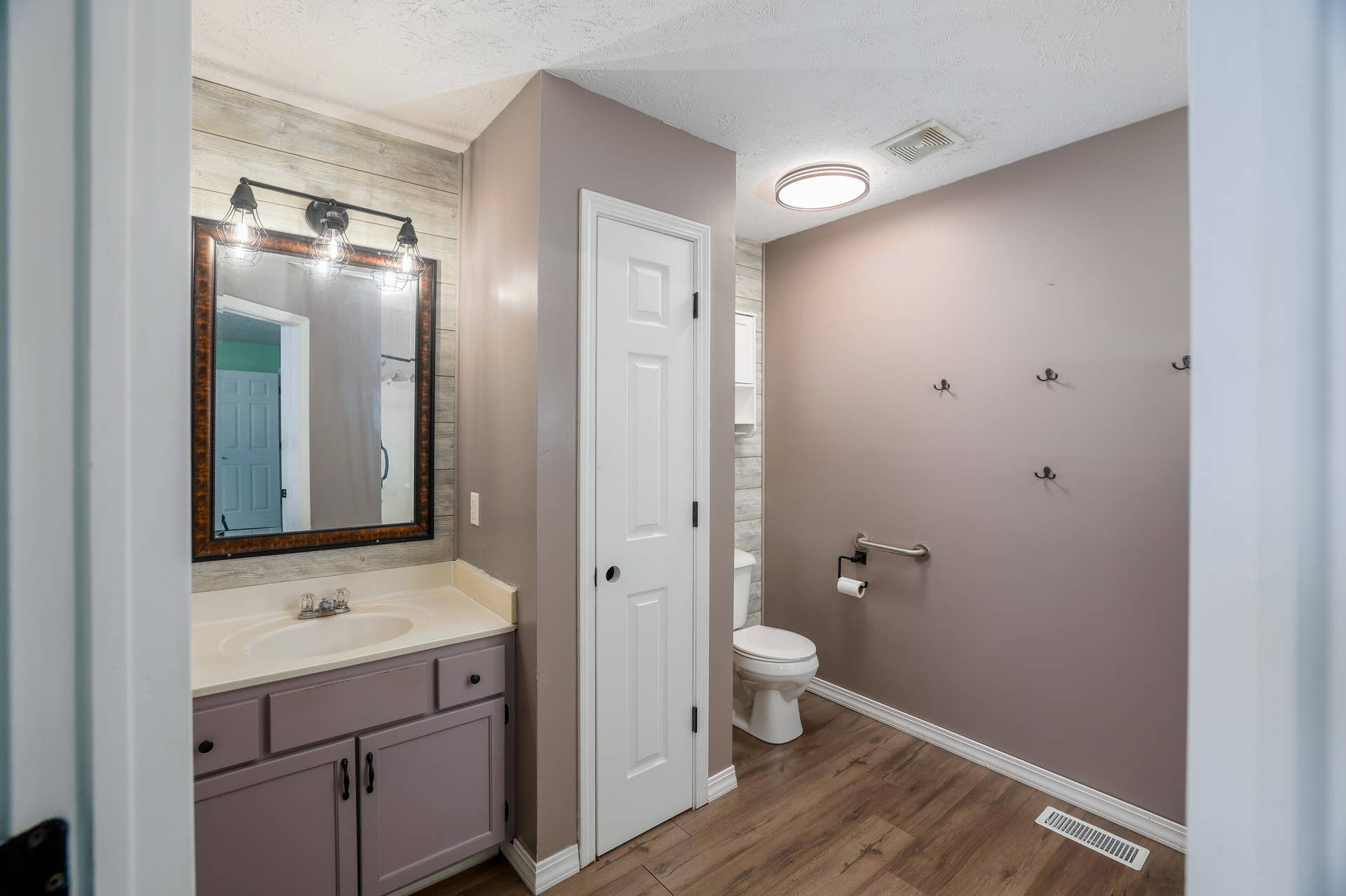 15025 W 376, Kentland, IN 47951 15025 S CR 376 W KENTLAND-17