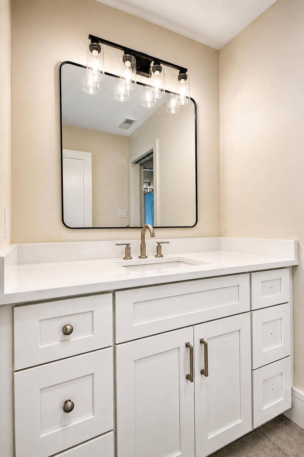 13063 Spirea Ave 26