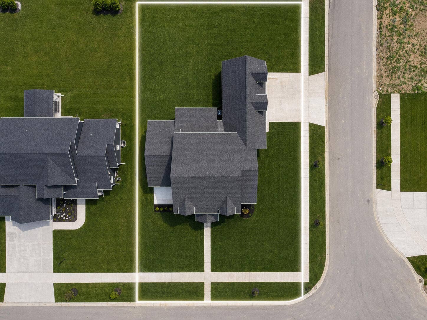 13063 Spirea Ave 4