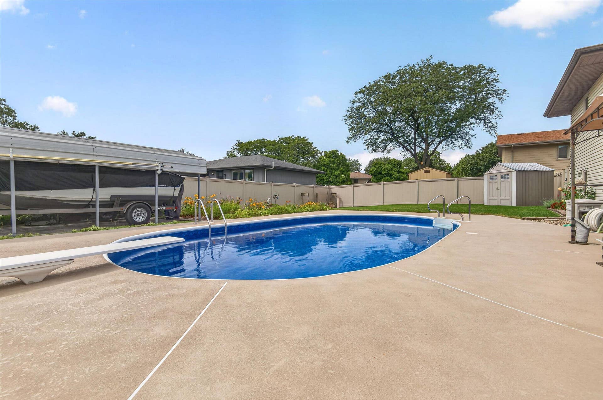 9838 Redbud Road, Munster, IN 46321 -