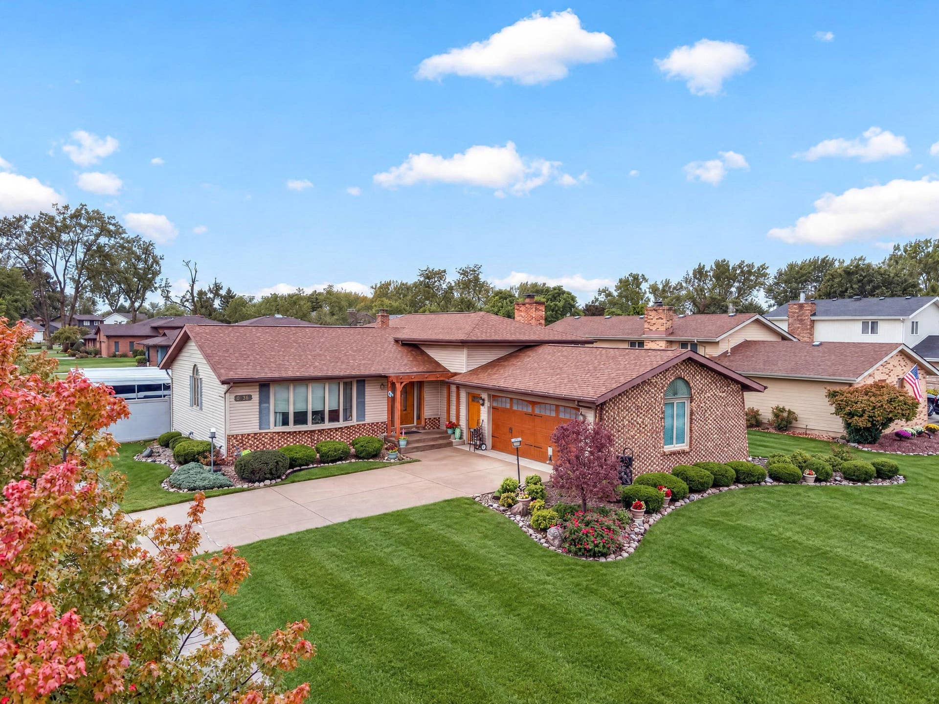 9838 Redbud Road, Munster, IN 46321 -