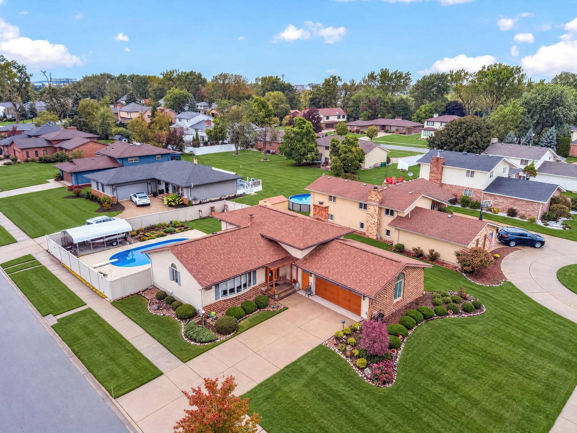 9838 Redbud Road, Munster, IN 46321 -