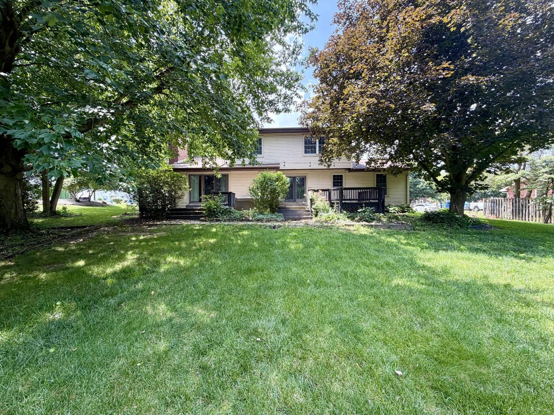 2960 Sycamore Lane, Bremen, IN 46506 88cc8622-9a40-4688-ba7a-d51fec6adf9e