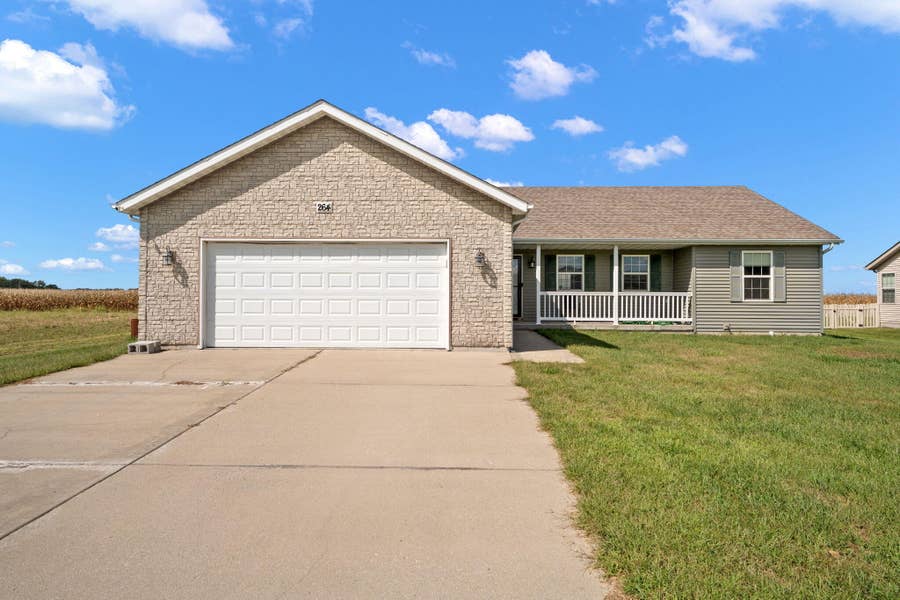Property photo for 264 Meadow Lane, Wheatfield, IN