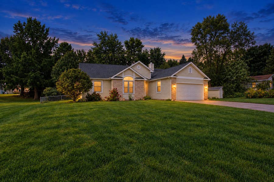 Property photo for 3216 Greenbriar Lane, La Porte, IN