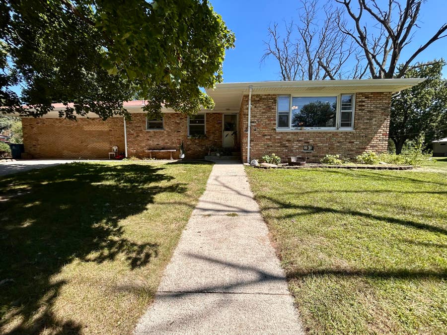 Property photo for 211 NE Carnation Street, DeMotte, IN