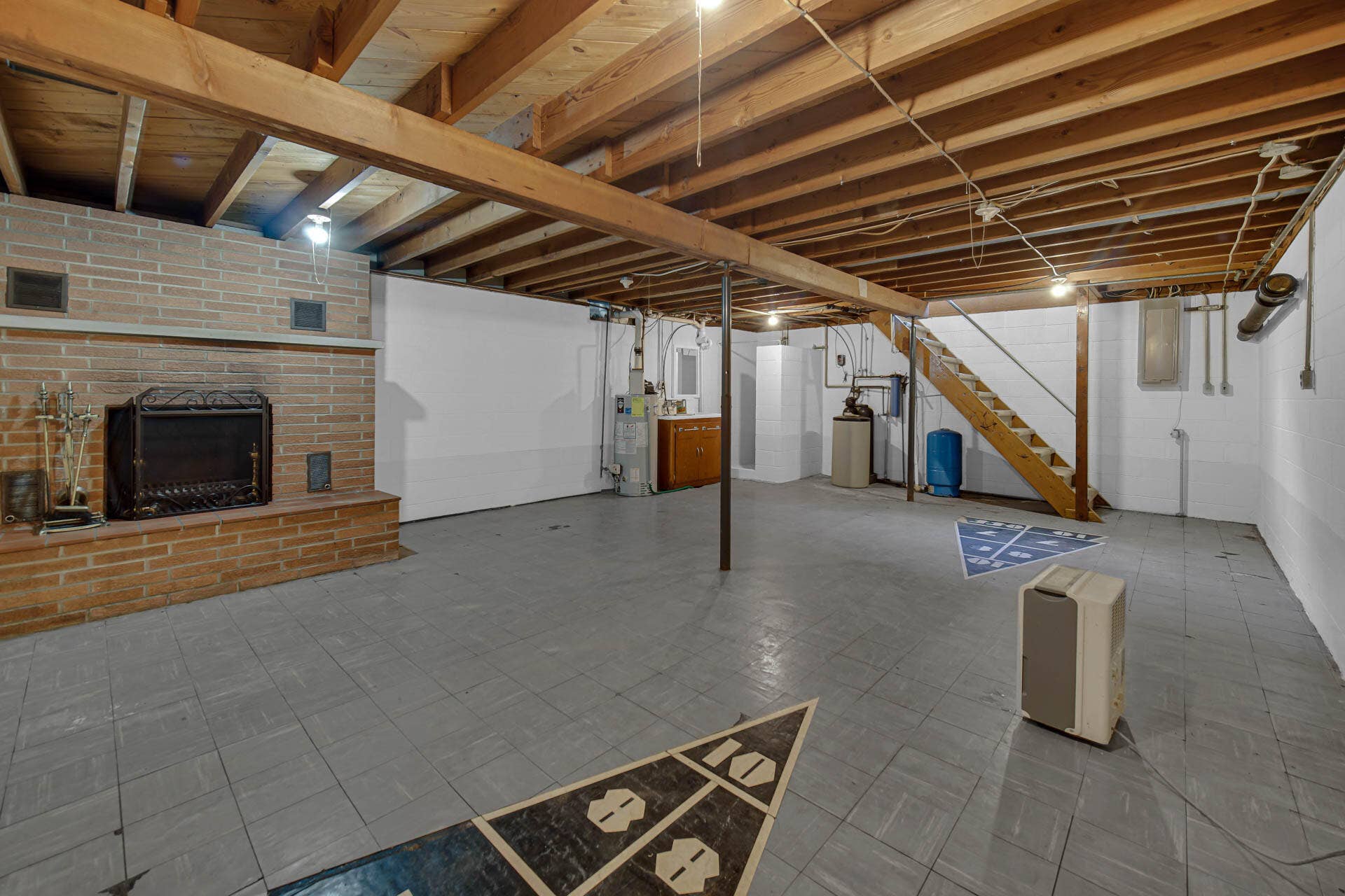 106 D Street, Union Mills, IN 46382 DSC08596