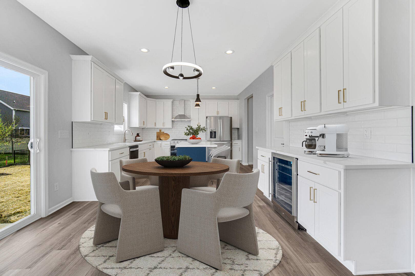 Dining, kitchen 3