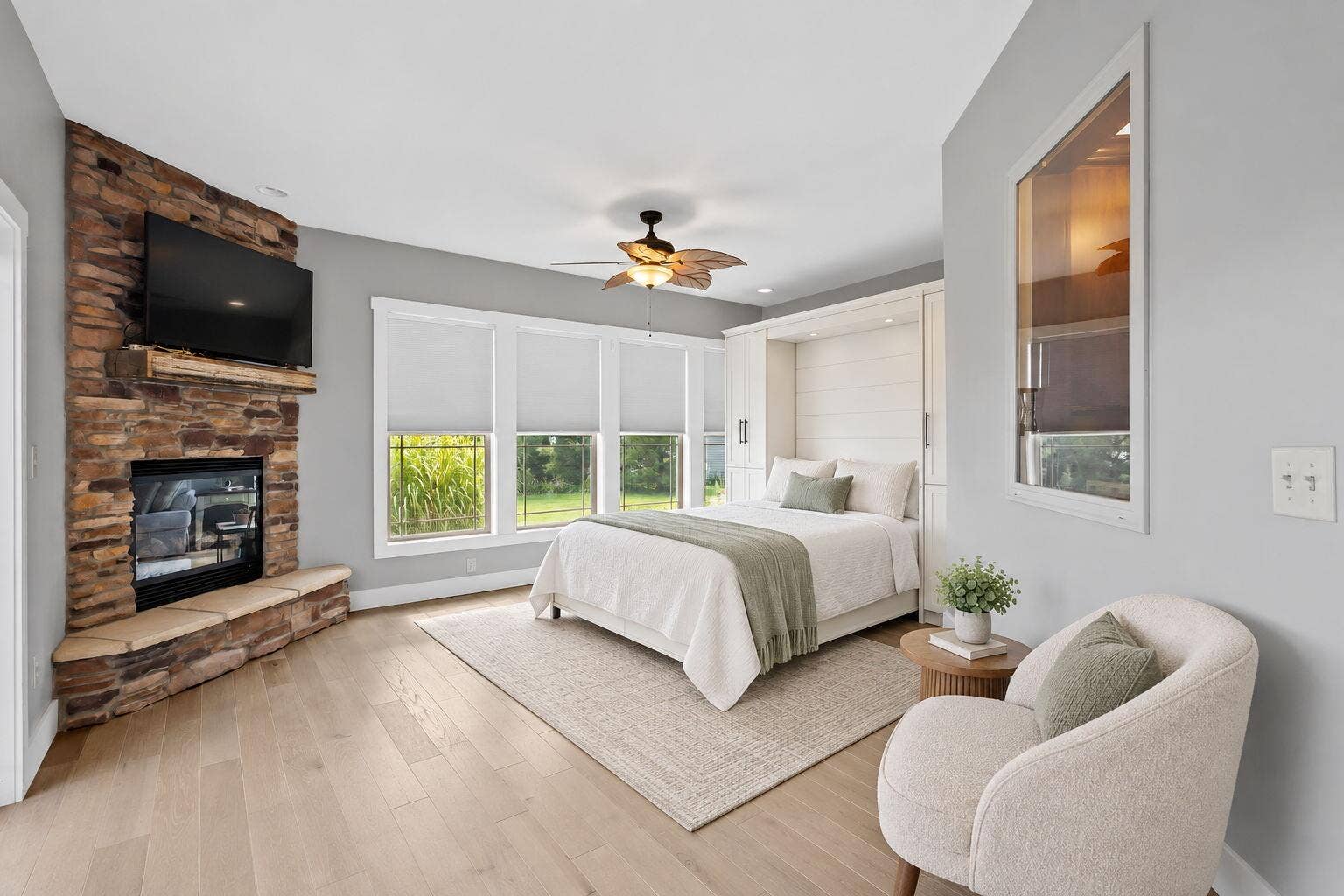 178-web-or-mls-141-four-seasons-murphy-b