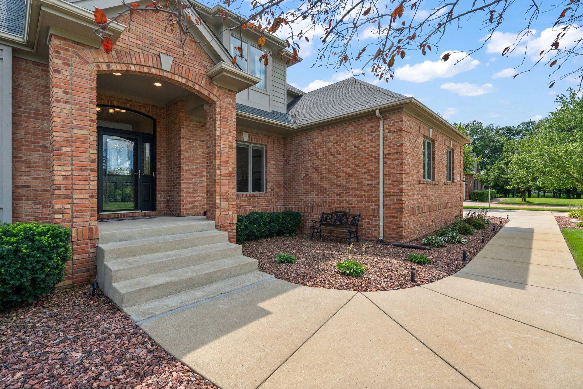14755 98th Avenue, Dyer, IN 46311 -