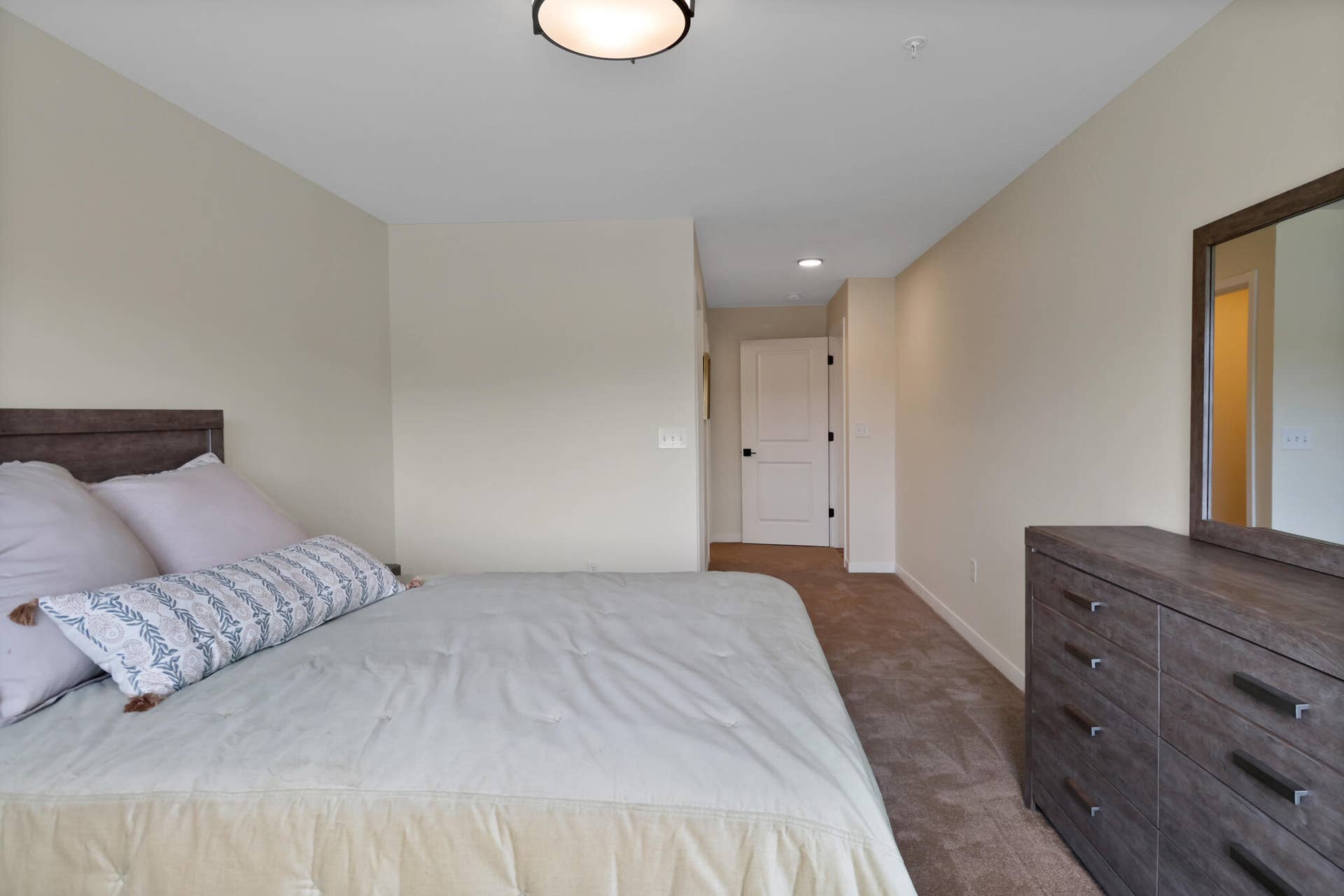 2034 75th Place, #46, Merrillville, IN 46410 w10-049