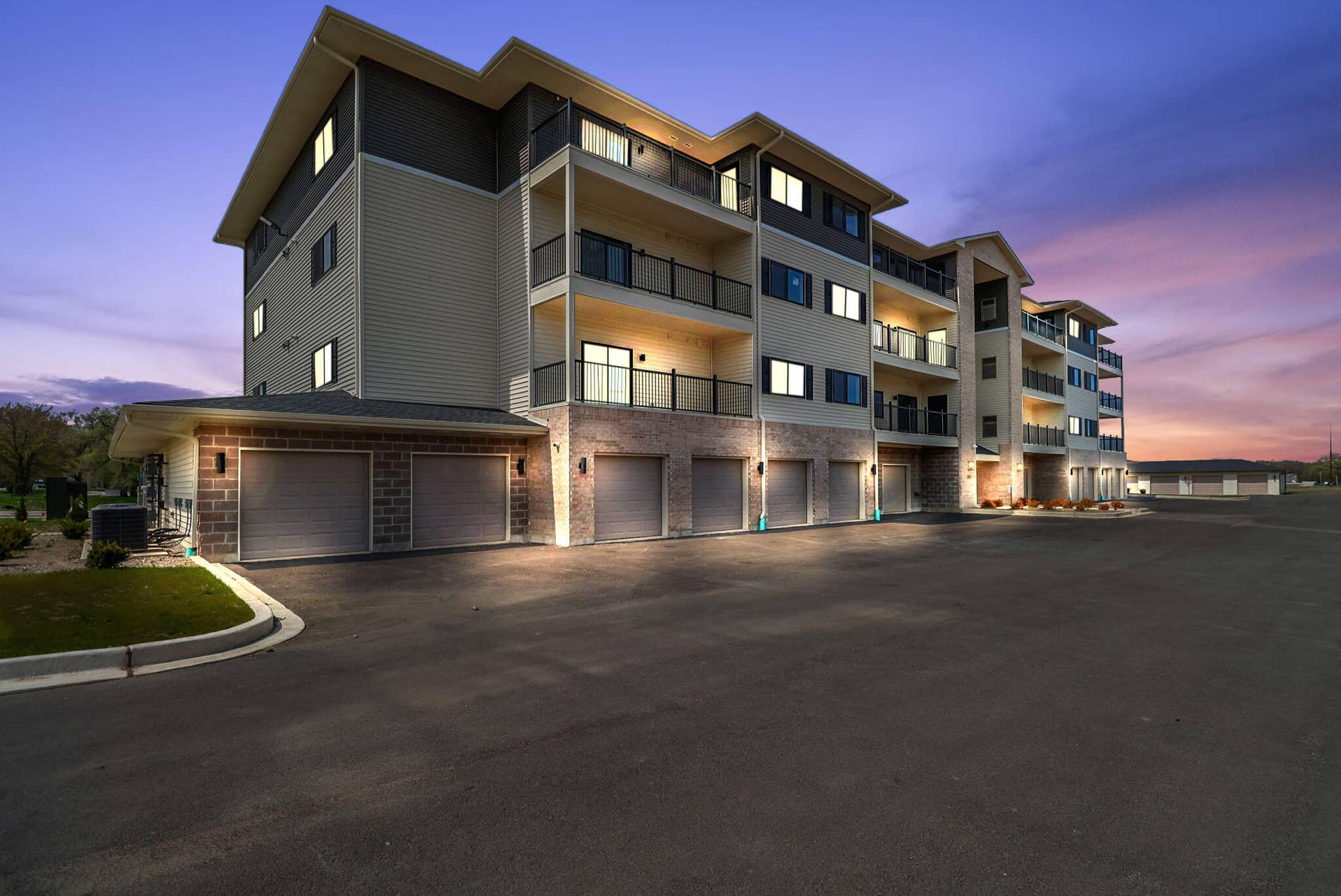2034 75th Place, #46, Merrillville, IN 46410 twilight-1