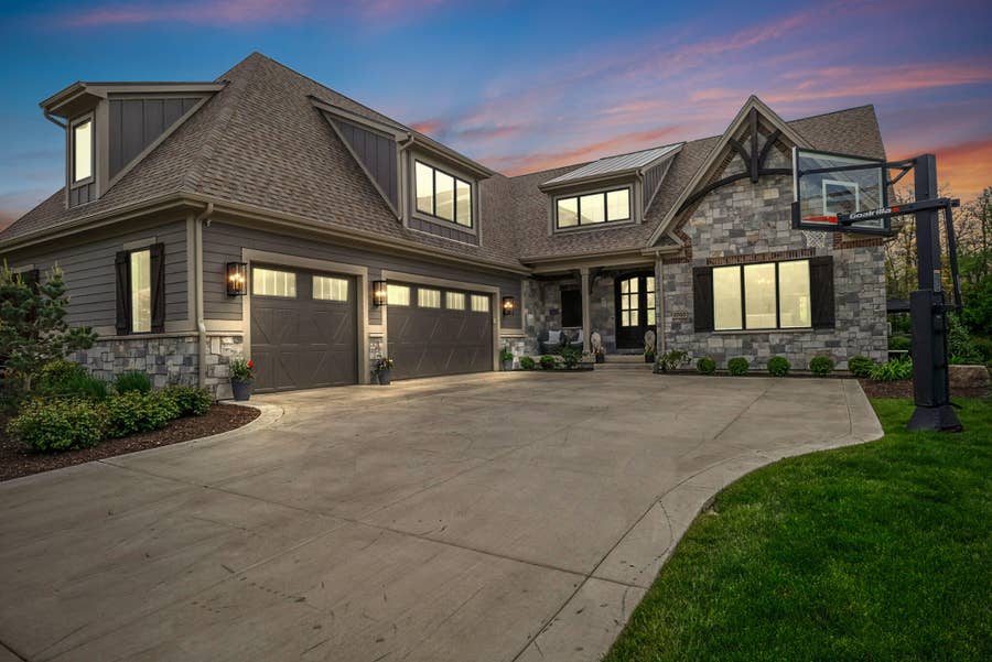 Property photo for 3703 Brigata Drive, Valparaiso, IN