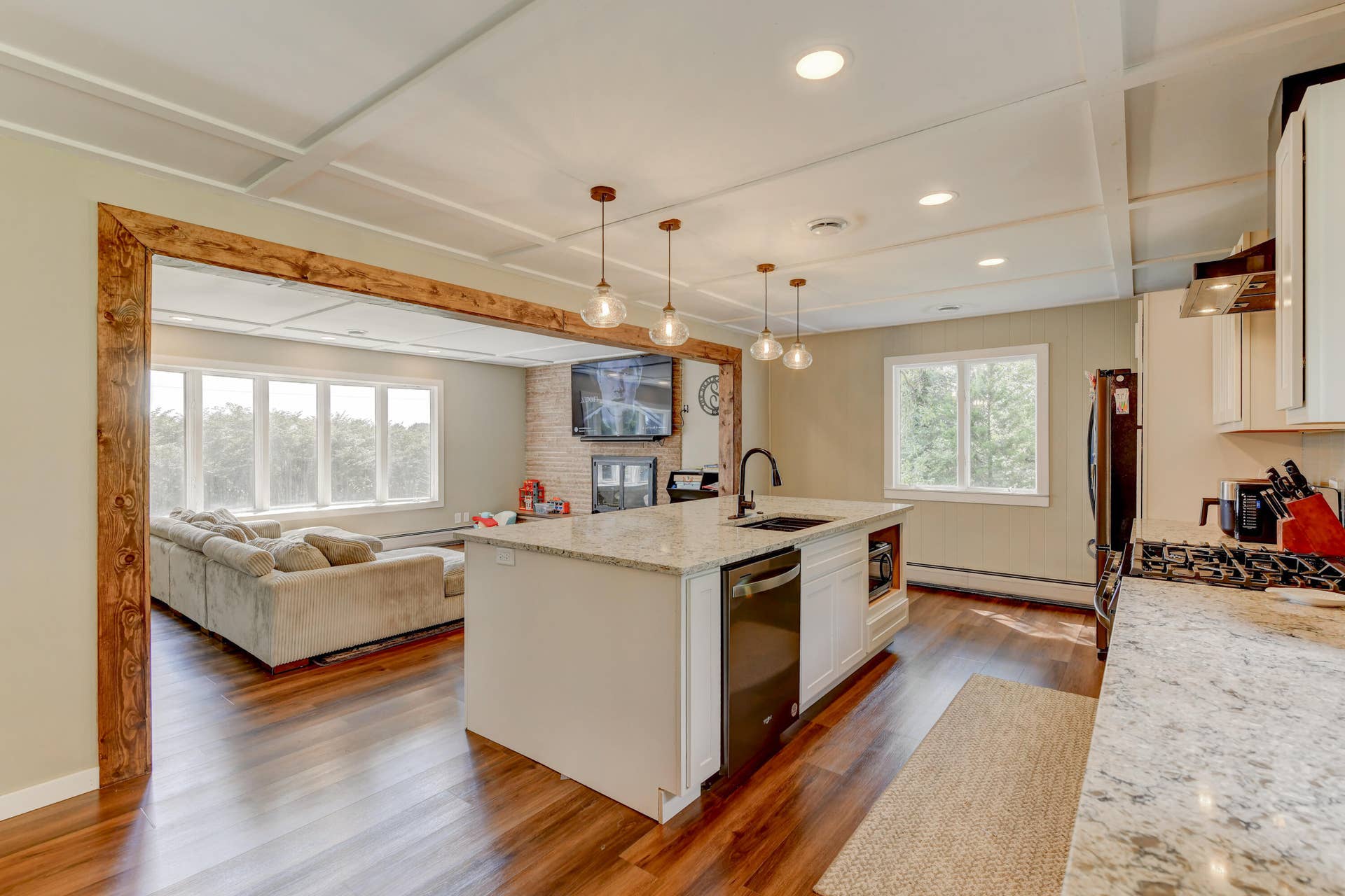 1914 Belshaw Rd v3-24