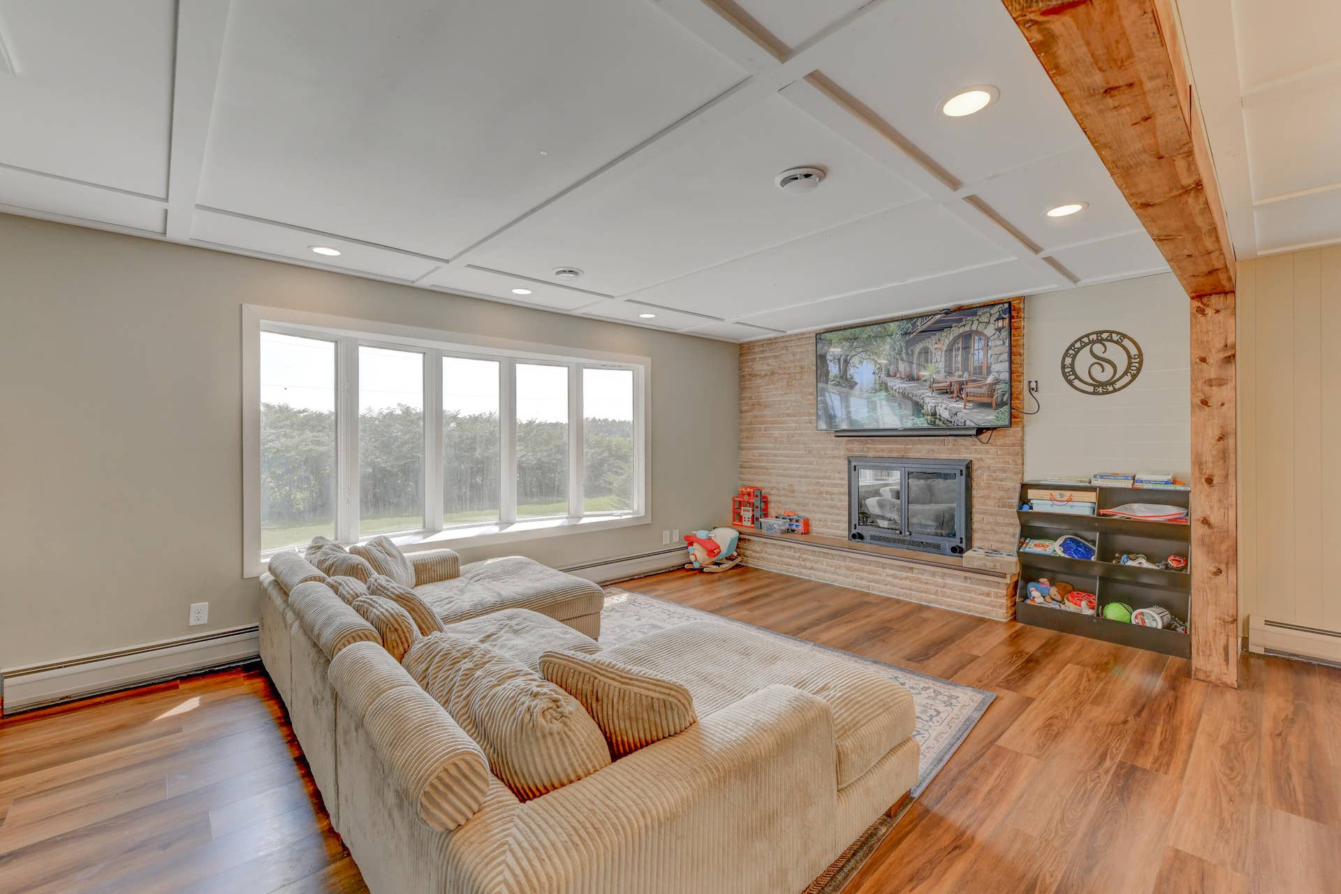 1914 Belshaw Rd v3-19
