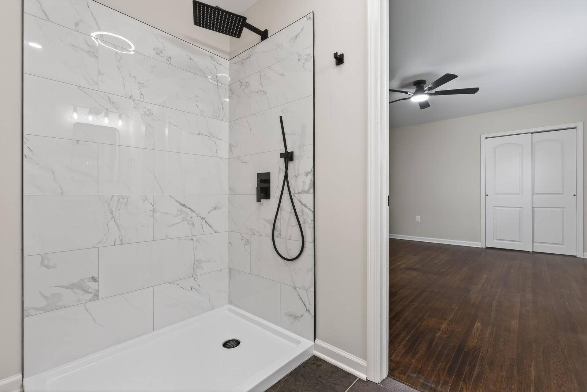 1404 Forest Park Avenue, Valparaiso, IN 46385 NV-1404-27