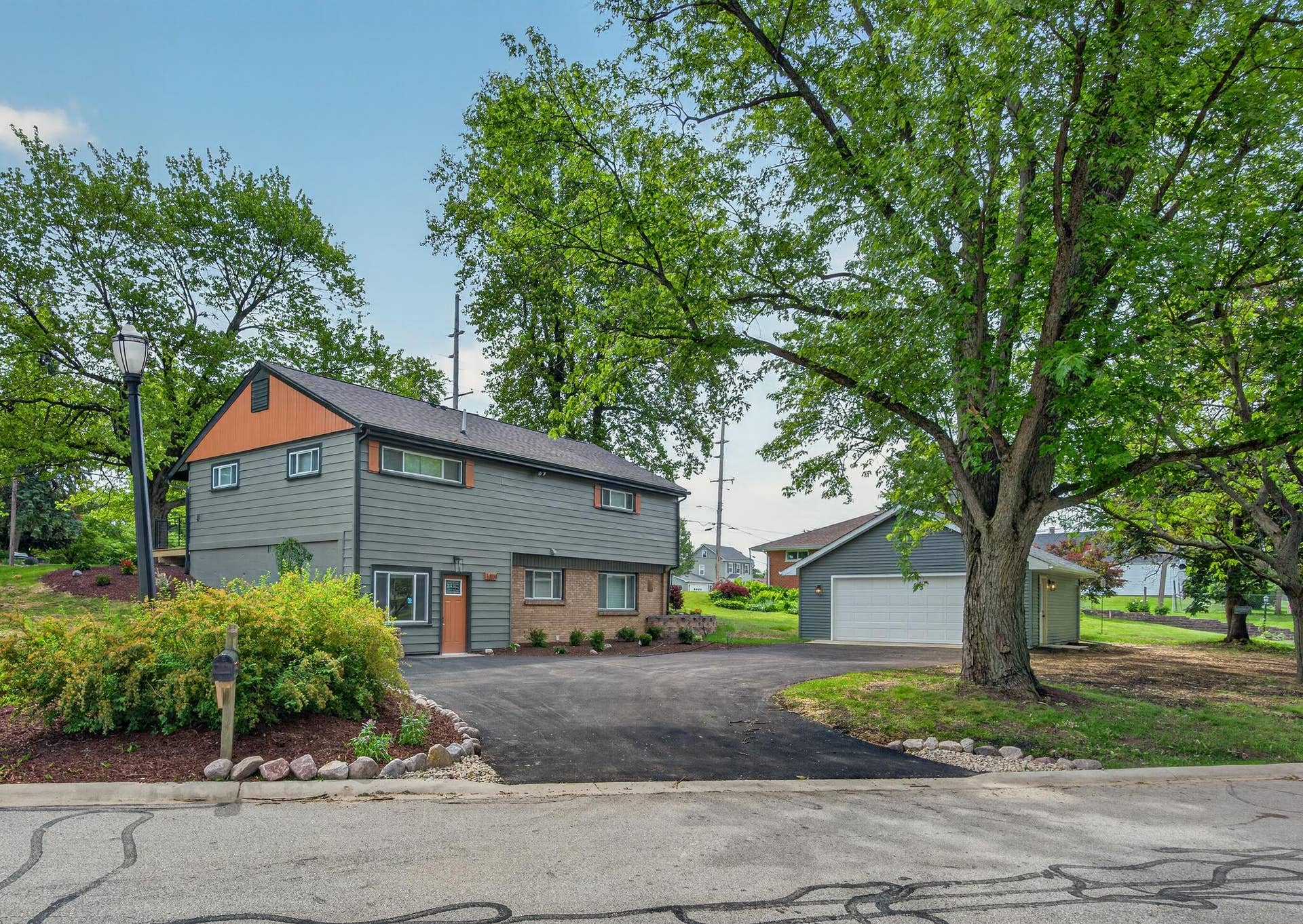 1404 Forest Park Avenue, Valparaiso, IN 46385 NV-1404-36