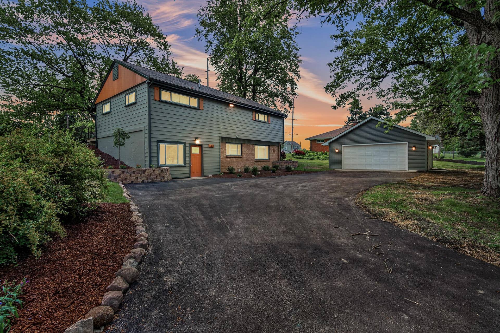 1404 Forest Park Avenue, Valparaiso, IN 46385 NV-1404-1
