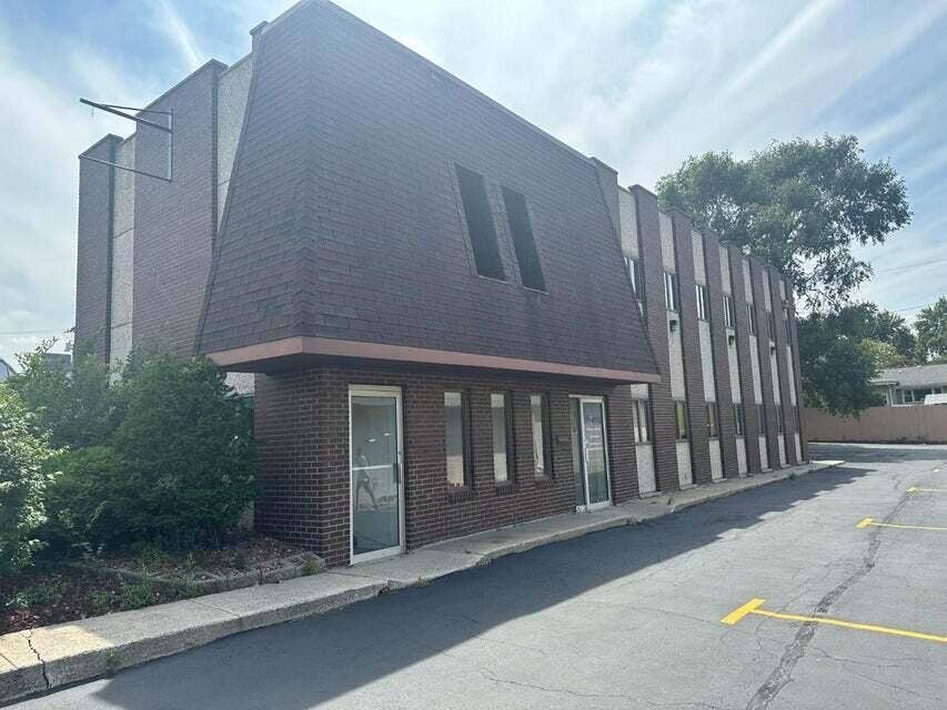 Property photo for 8224 Calumet Avenue, Munster, IN